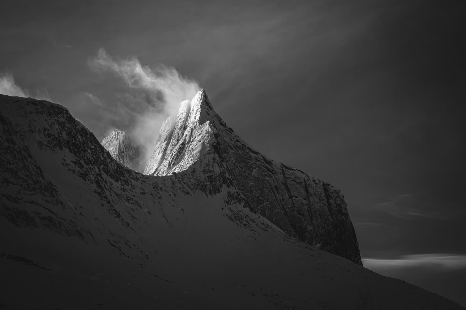 Black and White Photo Awards 2025 - Landscape Silver Mention - Majestic Kuglhornet , by Mats Carduner